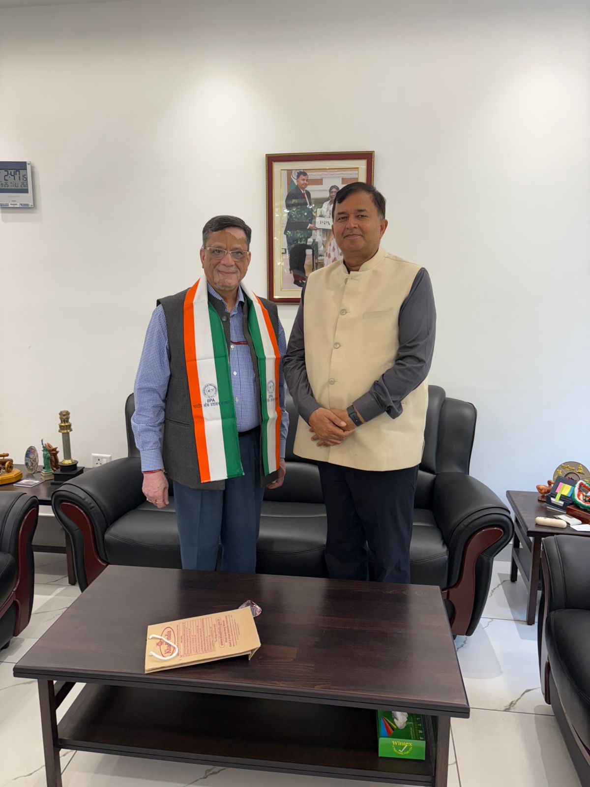 Meeting of Hon’ble Chairman APARC with DG Institute of Public Administration (IIPA)